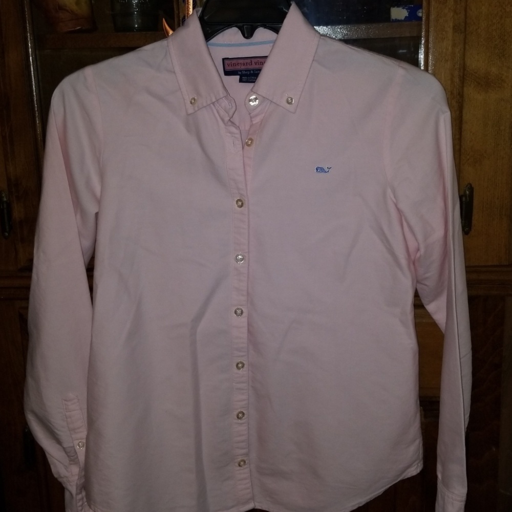 🌹pale pink button down shirt 🌹